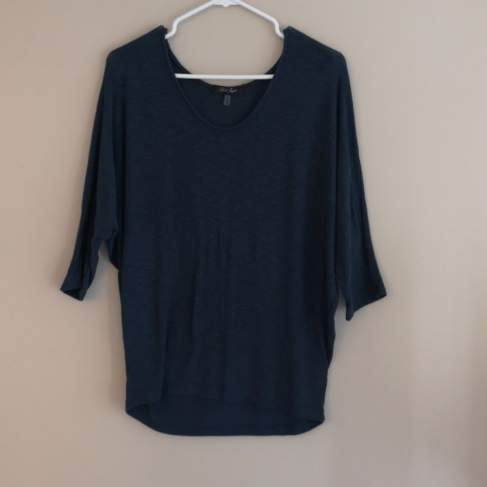 Laila Jayde Batwing Blouse